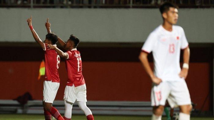 Selebrasi Timnas Indonesia U-16 memetik kemenangan atas Vietnam pada laga terakhir Piala AFF U-16 2022.