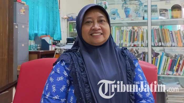 Ahli Gizi dari Akademi Gizi Karya Husada Kediri, Mirthasari Palupi menjelaskan tentang manfaat kurma untuk berbuka puasa, Minggu (3/4/2022).
