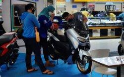Maxi Virtual Touring Yamaha Bius Perhatian Pengunjung Royal Plaza: Total Hadiah Puluhan Juta