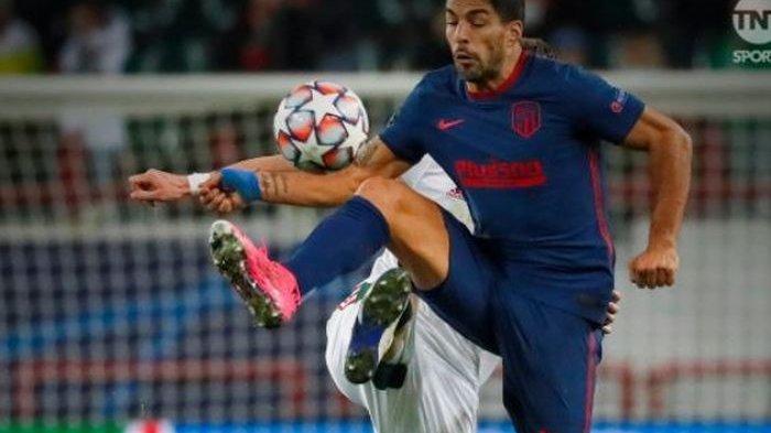 Luis Suarez beraksi dalam duel Liga Champions antara Lokomotiv Moskva vs Atletico Madrid, 3 November 2020.