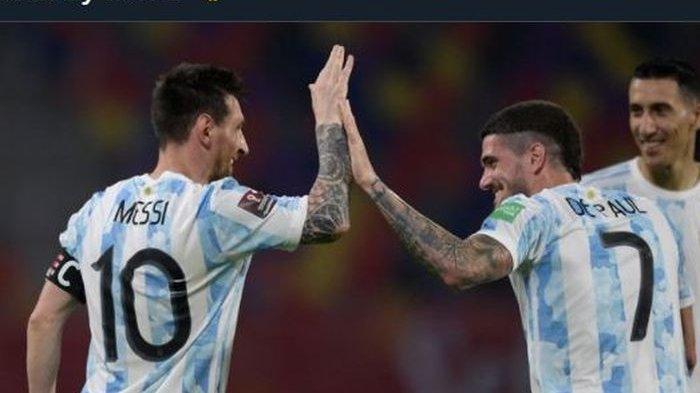Lionel Messi bersama Rodrigo De Paul bekerja sama menghasilkan gol Argentina ke gawang Ekuador di Copa America 2021.