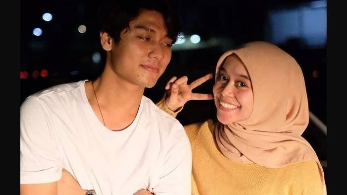 Potret kebersamaan dan kedekatan pedangdut Lesty Kejora dengan Rizky Billar.