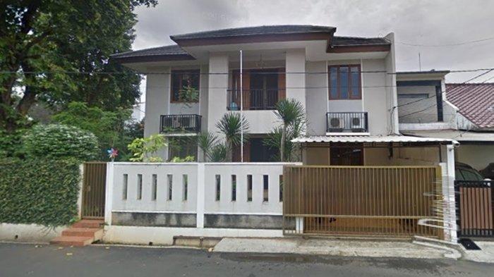 Potret rumah dinas Kadiv Propam Polri, Irjen Pol Ferdy Sambo di Komplek Polri Duren Tiga, Kecamatan Mampang, Jakarta Selatan. Lokasi terjadinya aksi baku tembak yang tewaskan Brigadir J.