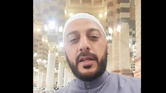 Potret Syekh Ali Jaber semasa hidup. Firasat kepergian dikuak asisten.