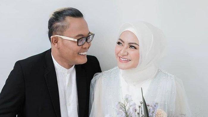 Potret mesra Sule dan Nathalie Holscher. Diam-diam ternyata pernah bertengkar hebat hingga niat cerai?