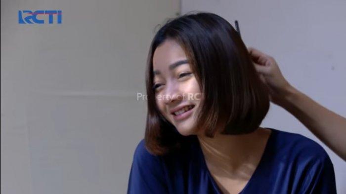 Elsa hampir gila