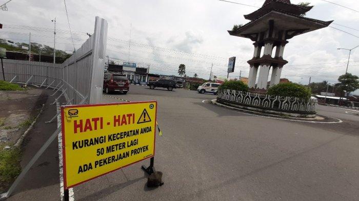 Gerbang masuk menuju Kawasan Super Prioritas Borobudur akan segera dibangun bertempat di simpang tiga Blondo, Kecamatan Mungkid, Kabupaten Magelang, Jumat (1/1/2021). Gerbang akan memilki ikon 'Kalpataru'.