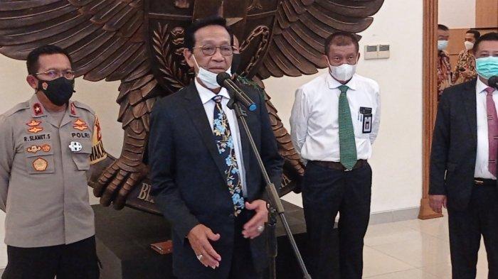 Gubernur DIY Sri Sultan Hamengku Buwono X