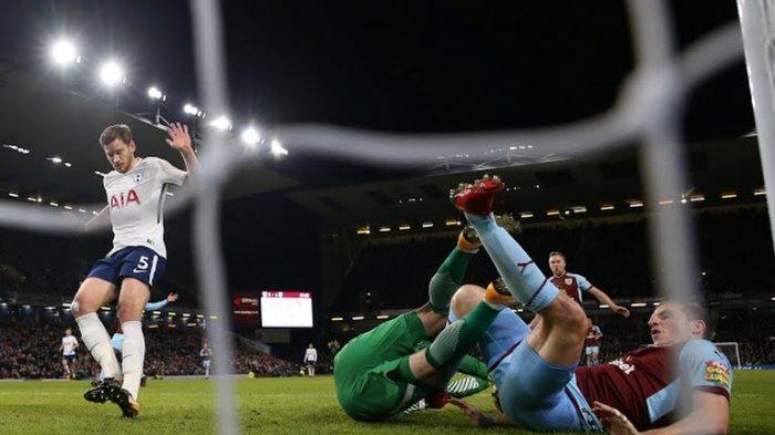 Burnley vs Tottenham 24 Desember 2017. Kala itu Burnley dibantai Spurs dengan skor 0-3.