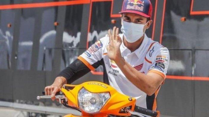 Pebalap Repsol Honda, Marc Marquez saat tiba di Sirkuit Jerez untuk seri MotoGP Andalusia 2020.