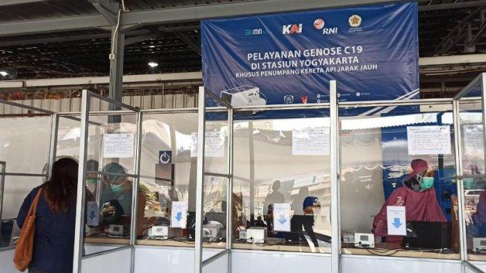 Layanan tes COVID-19 dengan menggunakan GeNose di Stasiun Tugu, Yogyakarta, Jumat (5/2/20201)