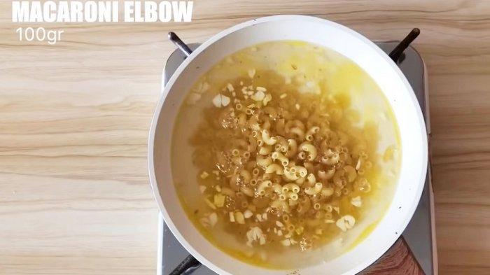 Masak makaroni selama 8 menit