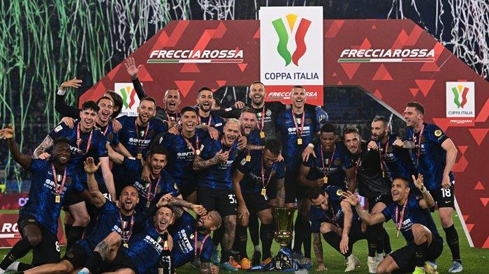Inter Milan juara Coppa Italia setelah mengalahkan Juventus 4-2, di Stadion Olimpico, Roma, Kamis (12/5/2022). (inter.it)