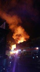 Api yang melahap 2 bangunan di KS Tubun, Gang Jabal Nur 2, RT 09, Kelurahan Sidodadi, Kecamatan Samarinda Ulu berhasil dipadamkan pukul 00.30 WITA, Kamis (30/9/2021)