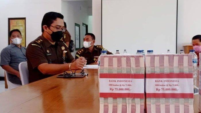Penegak hukum menangani sejumlah kasus korupsi kegiatan desa fiktif sepanjang tahun di Kabupaten Malinau, Provinsi Kalimantan Utara.
(TRIBUNKALTARA.COM / MOHAMMAD SUPRI)