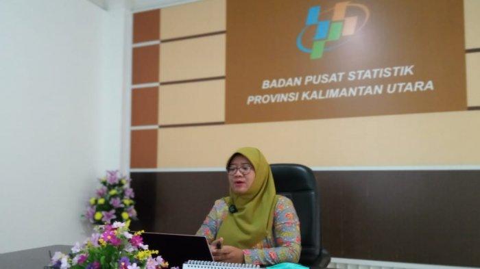 Kepala BPS Kaltara, Tina Wahyufitri saat menyampaikan rilis tingkat kemiskinan Kaltara, Kamis (15/7/2021)