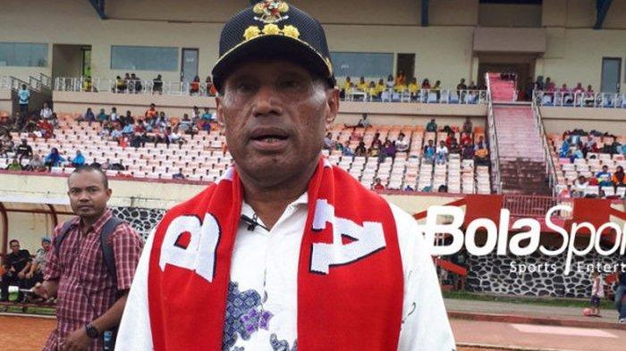 Ketua Umum Persipura, Benhur Tommy Mano. (Dok. BolaSport.com)