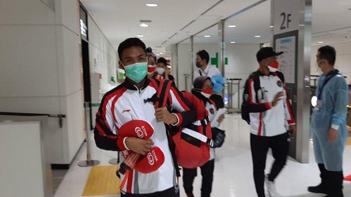 Lalu Muhammad Zohri, atlet Indonesia untuk Olimpiade Tokyo dari cabang atletik tiba di bandara Narita Tokyo Minggu (25/7).