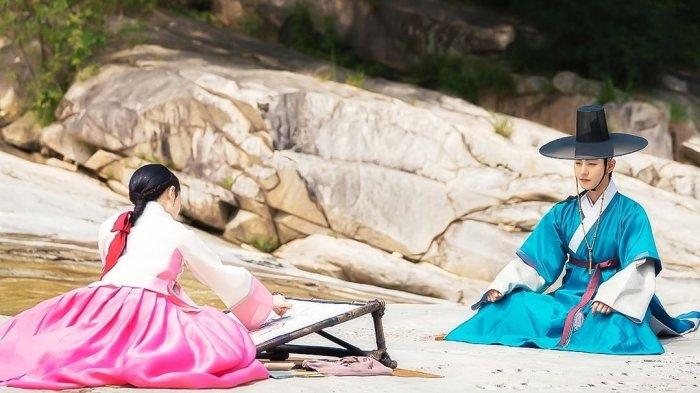 Lovers of the Red Sky: Hong Cheon Gi dan Ha Ram.