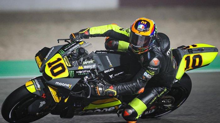 Aksi pebalap Mooney VR46 Racing Team, Luca Marini saat MotoGP Qatar 2022, Sirkuit Losail, Minggu (6/3/2022). (motogp.com)