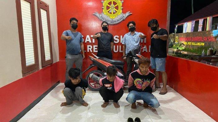 Tiga pelaku pencurian rumah kosong saat diamankan oleh Resmob Satreskrim Polres Bulungan