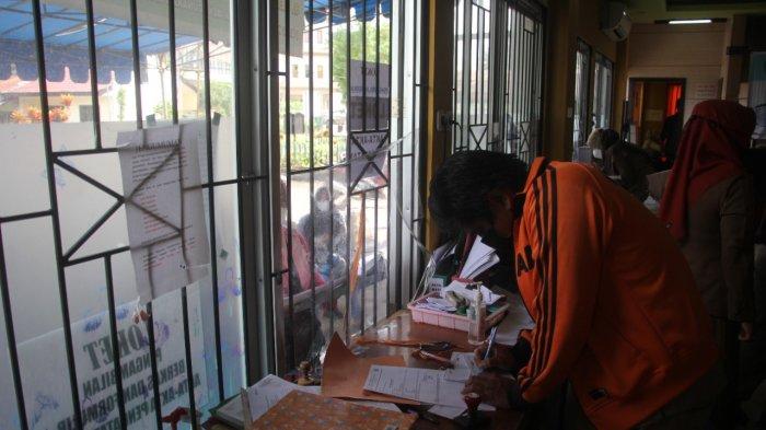 Peserta Pelaksanaan Pelayanan Administrasi Kependudukan di Disdukcapil Bulungan