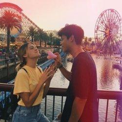 Ramalan Zodiak Cinta Selasa 19 Januari 2021, Taurus dan Kekasih Coba Saling Memahami
