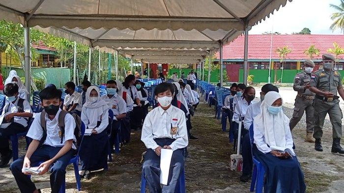Giat vaksinasi pelajar di SMPN 4 Kabupaten Nunukan