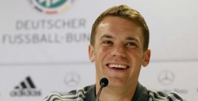 Kiper Timnas Jerman Punya Kans Pecahkan 2 Rekor di Piala Dunia 2022, Hansi Flick Senang Neuer Sembuh