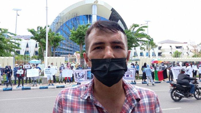 Abbas, pengungsi afghanistan di kupang