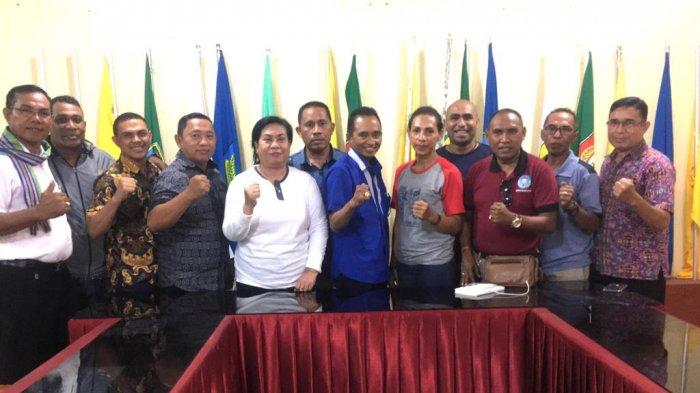 Suasana rapat Asprov PSSI NTT dipimpin Exco PSSI NTT, Ir. Moh Ansor dan Sekum PSSI NTT, Drs. Lambertus Ara Tukan, MM, Sabtu 18/1/2019