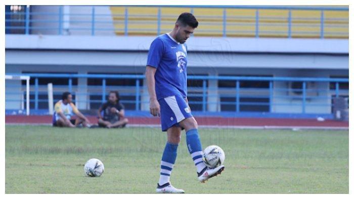 Bek Persib Bandung, Fabiano Beltrame bergabung dengan Persib Bandung B