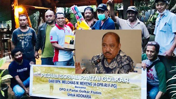 Tim Melchias Markus Mekeng Anggota DPR RI Fraksi Golkar, saat memberikan bantuan obat, tikar, selimut dan dancow untuk korban banjir bandang di Adonara, Kabupaten Flores Timur, Provinsi NTT, Rabu (7/4/2021). insert : Melchias Markus Mekeng