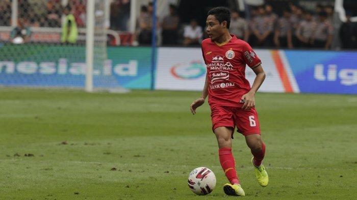 Penampilan perdananya di tim Persija, Evan Dimas mencetak gol ke gawang Barito Putera