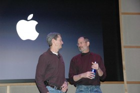 Apple, Steve Jobs, dan Tim Cook