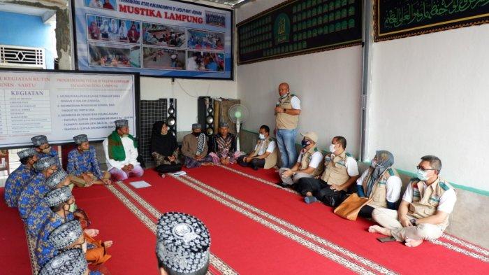 Berbagi kebahagiaan, PLN salurkan bantuan untuk 75.000 anak yatim dan dhuafa.