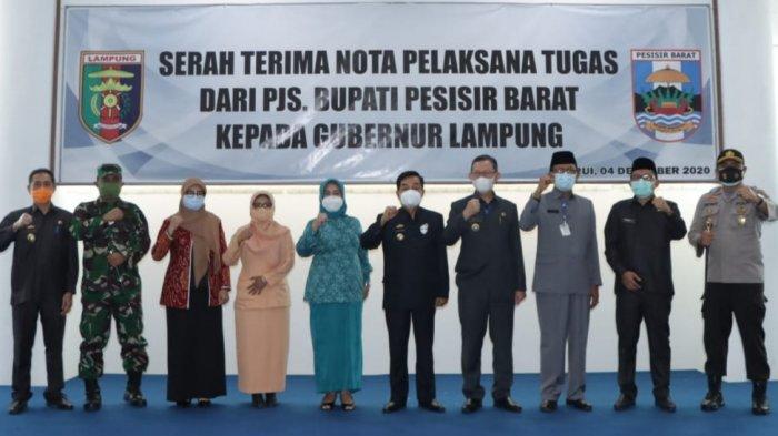 Achmad Chrisna Putra purna tugas sebagai Pjs Bupati Pesisir Barat.