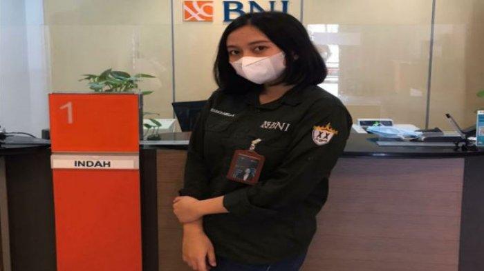 ; Indah Yessicha Bella, Pegawai BUMN (Frontliner) Bank BNI (Persero) Tbk. Alvin Alfarizi, bekerja di Bank Negara Indonesia.