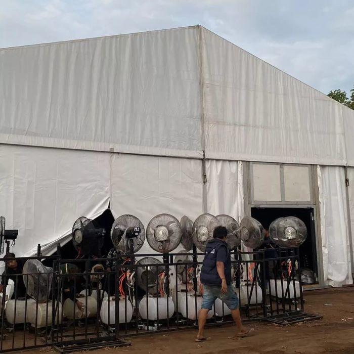 logistik berupa kipas angin yang disiapkan untuk mendukung MXGP Samota 2022