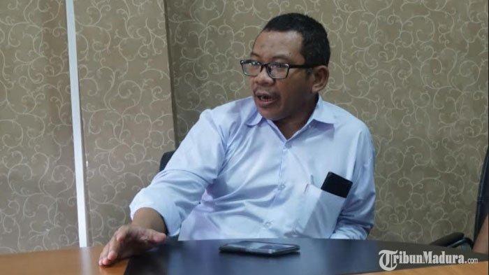 Ketua Gugus Tugas Penanggulangan Covid-19 RSUD dr H Slamet Martodirdjo Pamekasan, dr Syaiful Hidayat saat ditemui di ruang kerjanya, Rabu (25/11/2020).