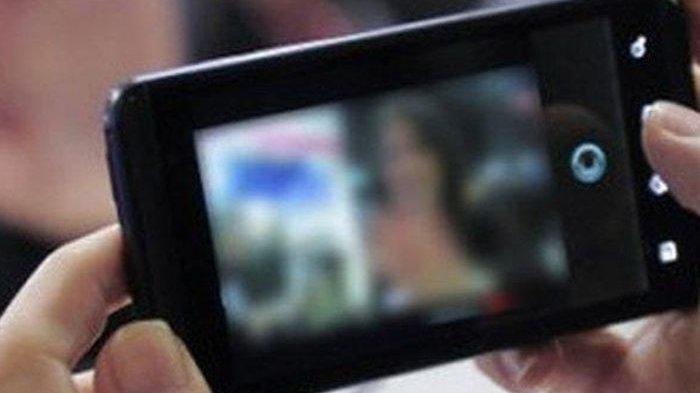 ILUSTRASI Video syur.