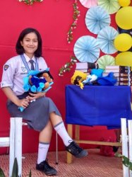 Adelyn Igreya Pillo Raih Nilai Tertinggi Bahasa di SMAN 5 Tana Toraja, Intip Tipsnya