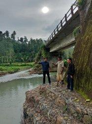Komisi III DPRD Bakal Panggil Pemkab Sinjai Terkait Badan Jalan Longsor