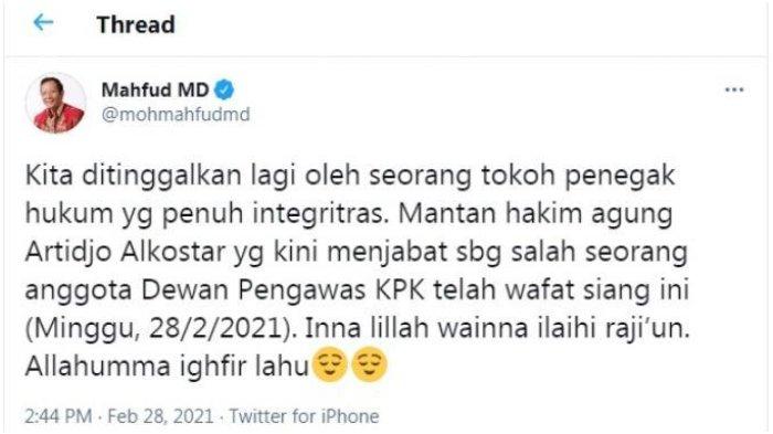 Kabar duka soal meninggalnya Artidjo Alkostar dibagikan Menko Polhukam Mahfud MD di akun Twitter-nya @mohmahfudmd.