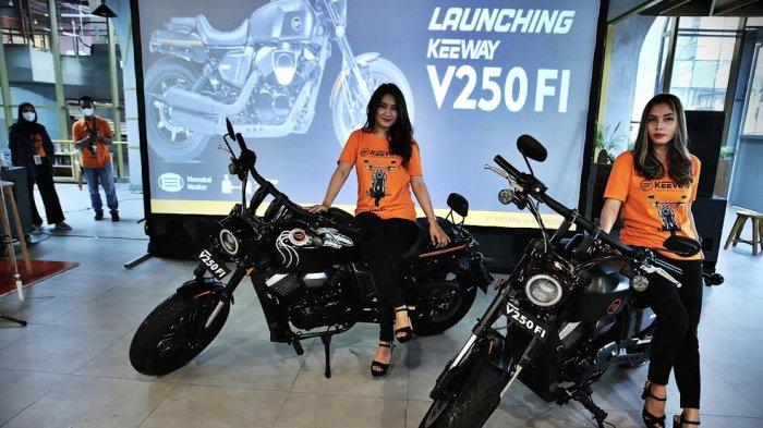 Kalla Kars memperkenalkan unit terbarunya motor Keeway V250Fi di Gastros Nipah Mall, Makassar Jumat (22/1/2021). Keeway V250Fi merupakan motor modern cruiser pertama di Indonesia saat ini yang menggunakan belt menghubungkan mesin dengan poros roda belakang di kelasnya, yaitu mesin 250cc, 2 silinder dengan transmisi lima percepatan. tribun timur/muhammad abdiwan