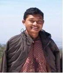 Media Daring dan Pemanjaan Nalar Kritis