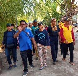 Wakil Bupati Pangkep Jalan Sehat Bareng Warga Desa Tampaang