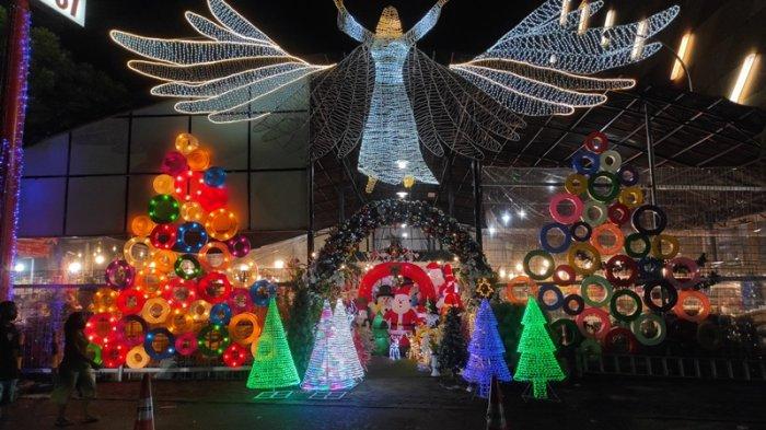 Megamall, Kawasan Megamas Manado bersolek dengan ornamen Natal.