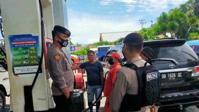 Polres Minahasa Selatan menggencarkan patroli di Stasiun Pengisian Bahan Bakar Umum (SPBU), Jumat (2/9/2022).
