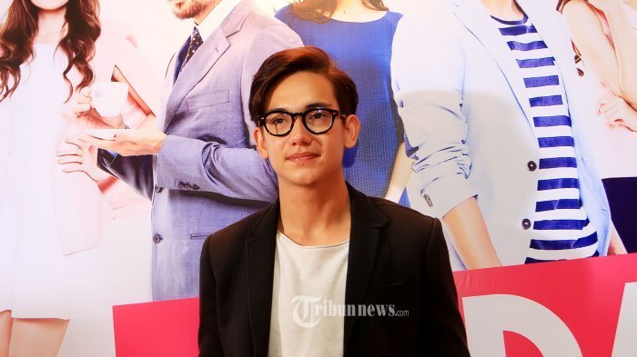 Adipati Dolken